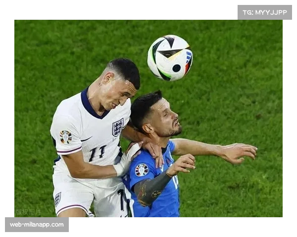 英格兰边路进攻犀利 萨卡福登两翼齐飞